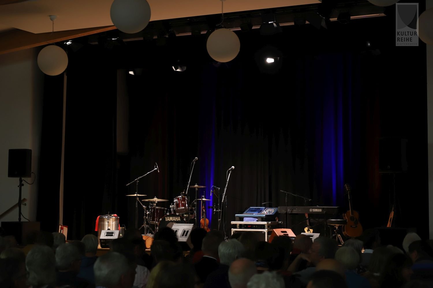 Simon & Garfunkel Revival Band